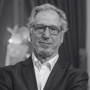Álvaro García